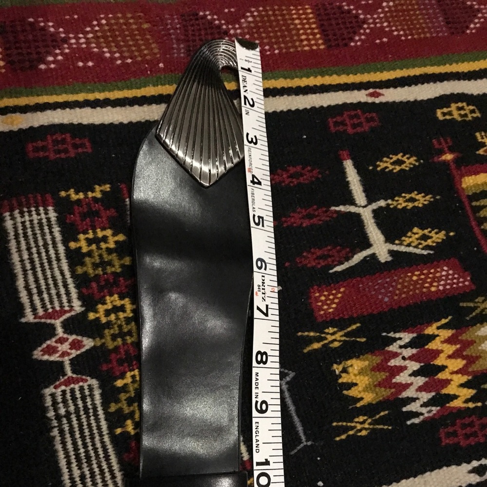 Belt - Picture 9 of 14